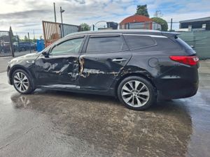 172 Kia Optima  Sportswagon.Drive home - Image 4