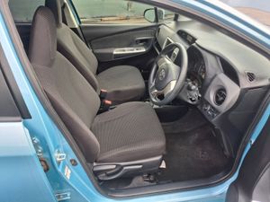 162 Toyota Vitz  86km  Automatic  Drive Home - Image 2