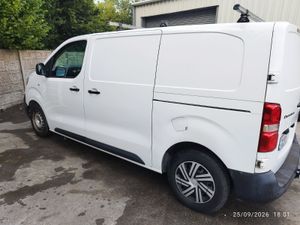 2021 Citroen Dispatch 1.5 hdi enterprise - Image 4