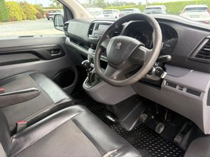 Peugeot Expert 2.0D LWB 2021 - Image 2