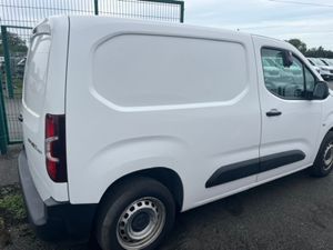 Toyota Proace City 1.5 GL SWB 3DR - Image 3