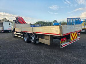 2020 DAF CF320 6X2 with 26ft, 4 inch dropside body - Image 4