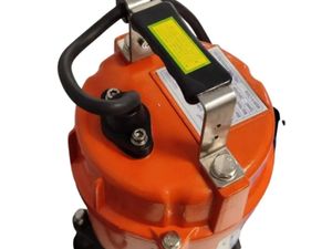 Water Pump Submersible 2” 240 Volt - No Float - Image 2