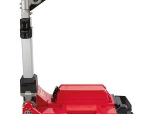 Milwaukee LED Remote Stand Light 5400 Lumens 18 V - Image 4