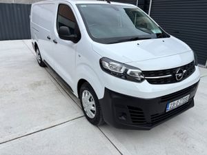 2023 Opel Vivaro 1.5 Diesel LWB - Image 4