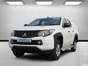 Mitsubishi L200 2019 Canopy TINY MILES - Image 3