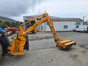 2011 McConnell PA 65T Hedge Cutter 26344 - Image 4