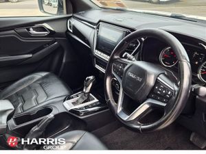 Isuzu D-Max LX DOUBLECAB AUTO @ HARRIS RETAIL - Image 2