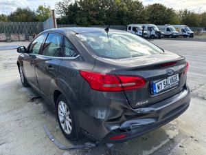 16 Focus 1.0 Petrol Titanium 79km Starting - Image 4