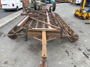 Cousins 4.5m Spring tine trailed harrow - Image 3