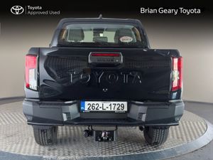 Toyota Hilux MHEV DLX - Image 4