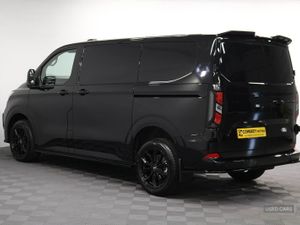 Ford Transit Custom 320 EcoBlue Limited - Image 4