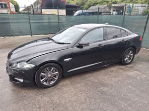 142 Jaguar XF  R -Sport   Automatic - Image 4