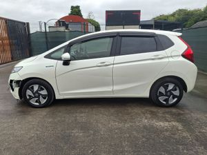 2015 Honda Fit  Hybrid  Automatic  135km - Image 4