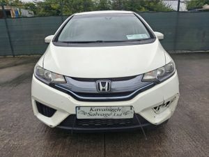 2015 Honda Fit  Hybrid  Automatic  135km - Image 3