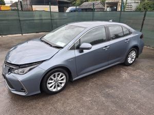 2019 Toyota Corolla  Luna sal Hybrid  Automatic - Image 2
