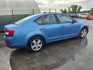 2017 Skoda Octavia  Ambition  TDi - Image 3