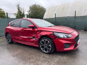211 Ford Focus  ST -Line - Image 4