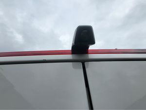 Volkswagen Crafter H 35 MWB 177BHP A8A 5DR AUTO - Image 4