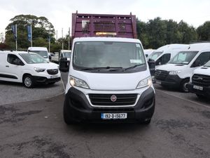 2019 FLAT DUCATO 3 WAY TIPPER WITH TAIL LIFT - Image 2
