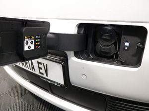 Hyundai Staria Pro EV Commercial Van - Available t - Image 4