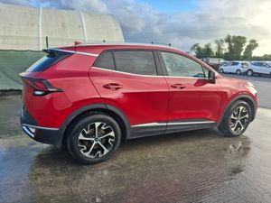 232 Kia Sportage  Diesel .light Damage - Image 3