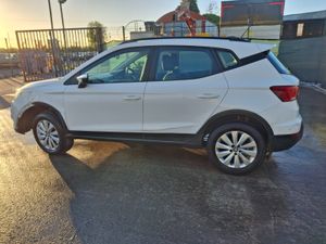 201 Seat Arona  1.0 Tsi  115bhp - Image 4