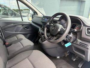 Renault Trafic Business LWB 2.0D 2024 - Image 2