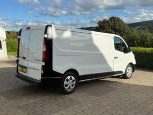 2021 (212reg) Renault Trafic Business 120bhp Lwb - Image 4