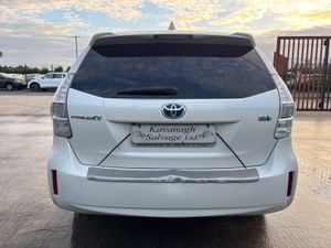 2013 Toyota Prius Hybrid Light Damage - Image 3