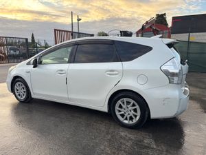 2013 Toyota Prius Hybrid Light Damage - Image 4