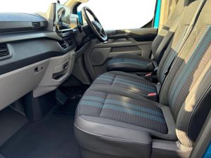 Ford Transit Custom 2.5 320 Duratec 11.8kWh Sport - Image 3