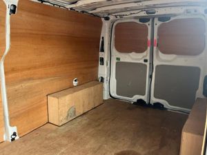 Ford Transit Custom 300 L2  FWD 2.0 EcoBlue 110ps - Image 4