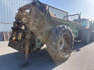 10t Rear Discharge Manure Spreader - Image 2