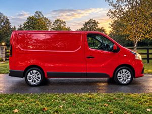 Renault Trafic Sport 182 NO VAT - Image 2