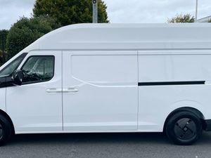 New All Electric Farizon Super Van L3 H3 106kw - Image 4