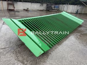McCloskey Hydraulic Tipping Grid - Image 2