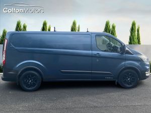 Ford Transit Custom TRAIL LWB 2.0TDCi - Image 3