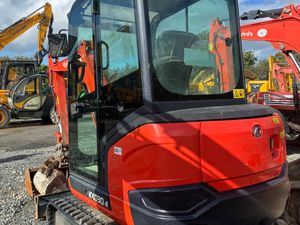 Kubota KX030 Mini Excavator – 2021 - Image 2