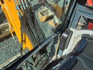 Hyundai Mini Excavator – 2021 - Image 4