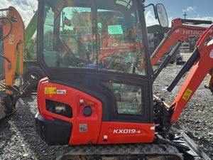 Kubota KX019-4 Mini Excavator – 2024 - Image 4