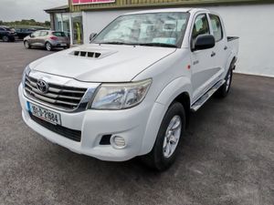 2015 Toyota Hilux ACTIVE 4X4 D-4D D'CAB 2.5144BHP - Image 2
