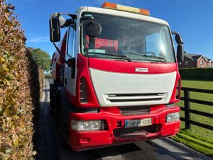 Iveco Road Sweeper - Image 2