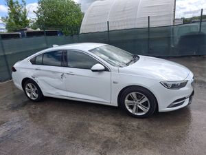 172 Opel Insignia  Diesel Drive Home - Image 4