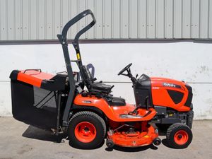 2023 Kubota G261LD Lawnmower - Image 2