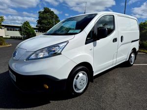 2021 NISSAN NV200 40KW  BIG BATTERY - Image 4