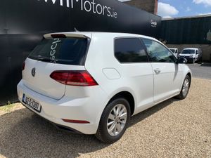 VOLKSWAGEN GOLF 1.6 TDI 90 BHP TRENDLINE VAN - Image 3