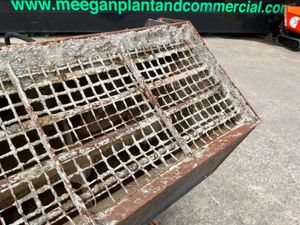 Front loader, self fill concrete mixing bucket.191 - Image 3