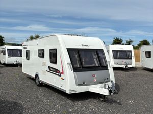 Elddis Affinity 4 berth rare island bed Caravan - Image 2