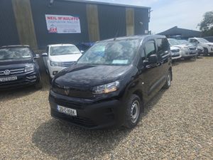 Peugeot Partner 3 Seater Van - Image 4
